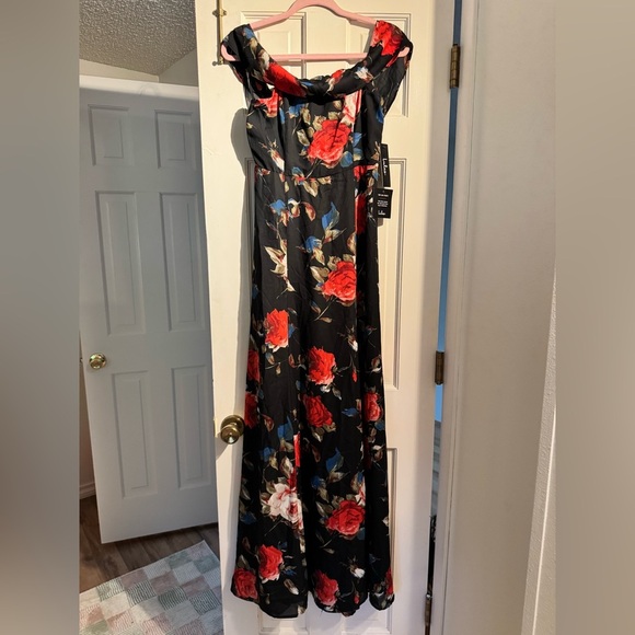 NEW Lulus I Care Black Floral Maxi Dress Off Shoulder Formal Black Red Small NWT - Picture 4 of 10